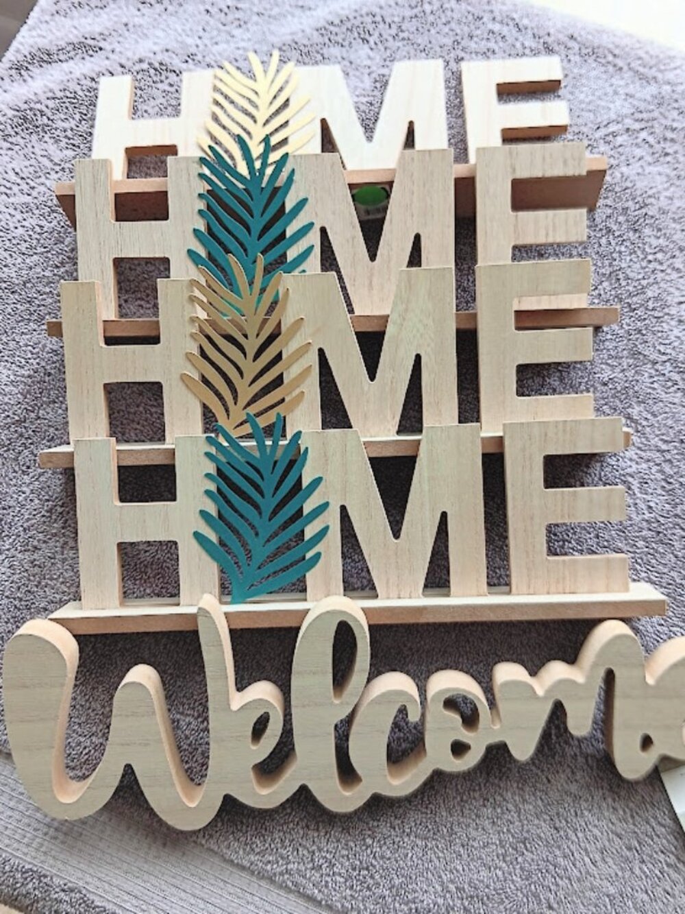 NEW Home and Welcome Table Top Decor Tropical Flora